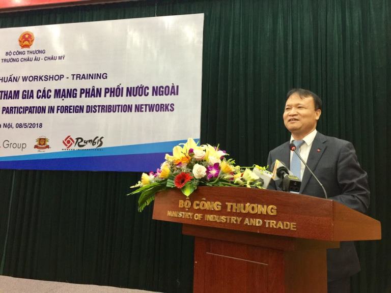 Hướng đi cho doanh nghiệp Việt tham gia hiệu quả vào chuỗi mạng phân phối nước ngoài